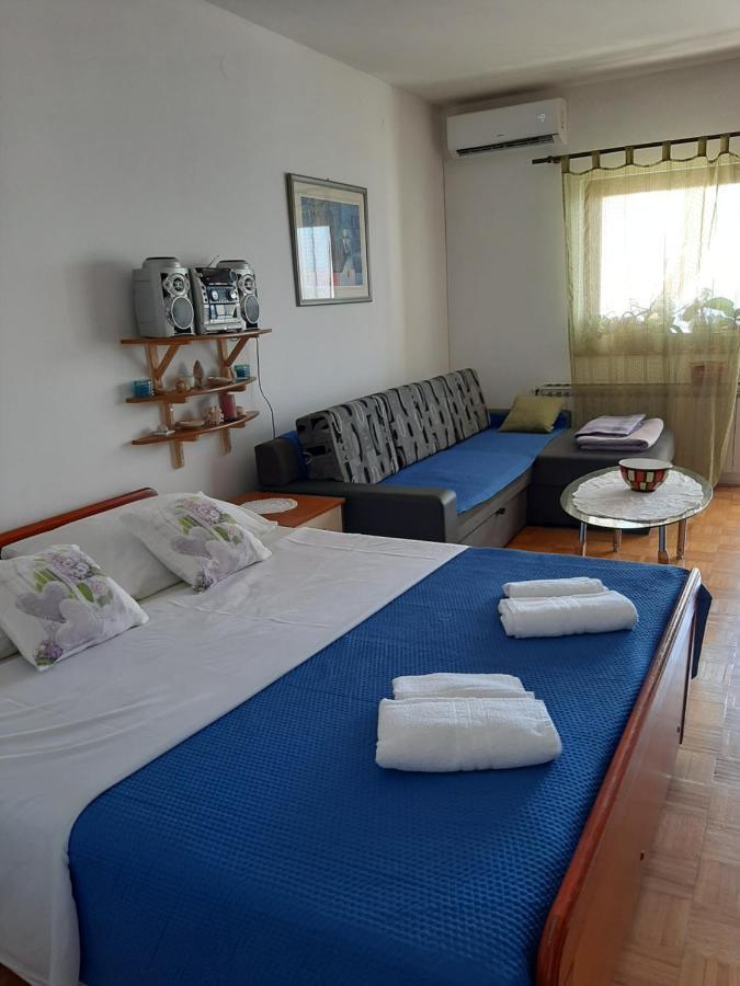Apartman Ada Senj  Buitenkant foto